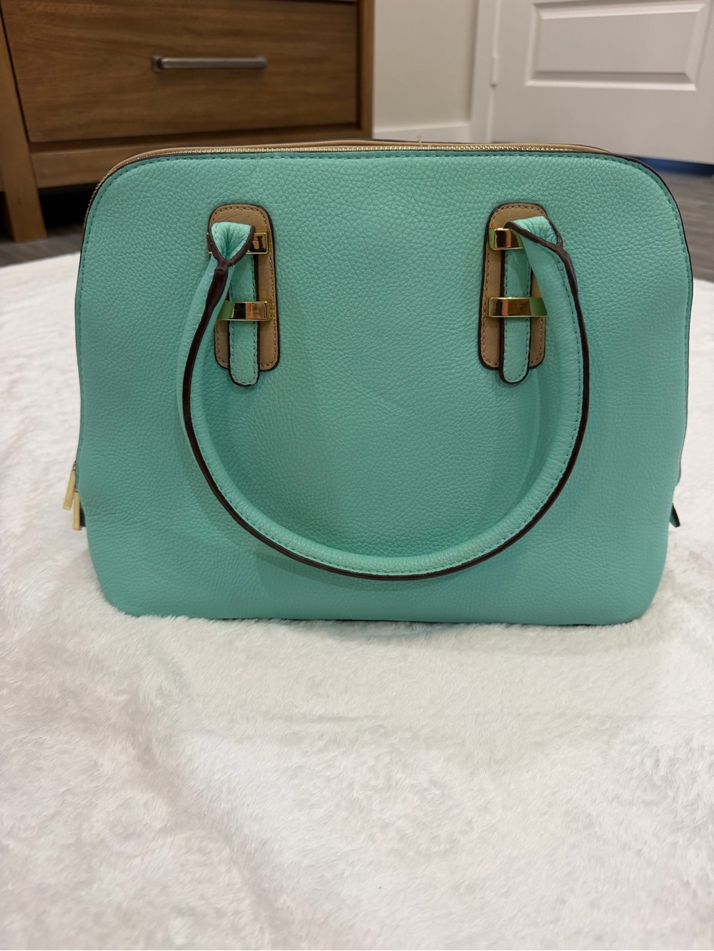 Women’s Seafoam Green Handbag